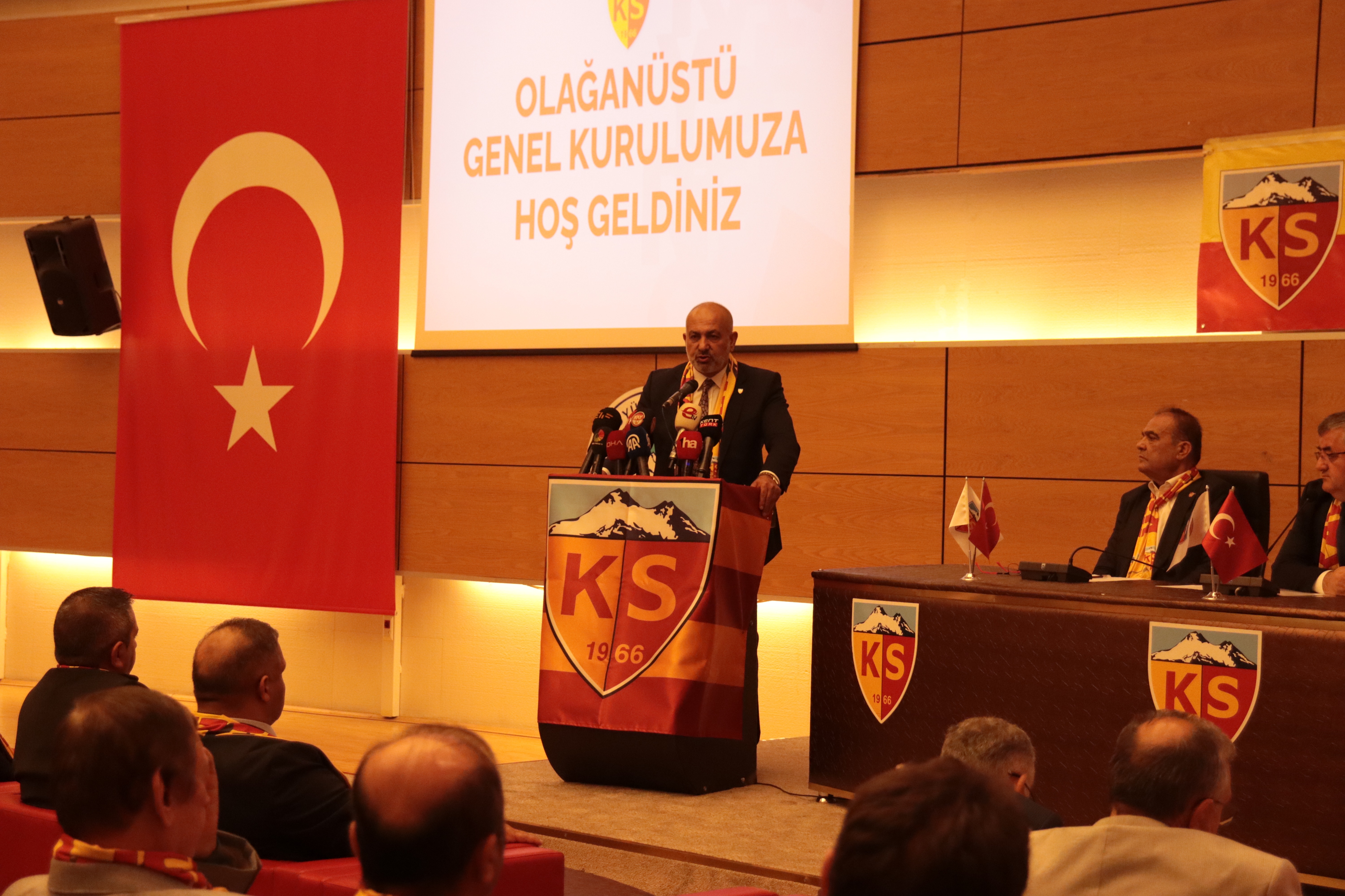 Ali Çamlı: "Bu kulübün bir damla suyuna zarar verdirmemek için gecemizi gündüzümüze kattık"