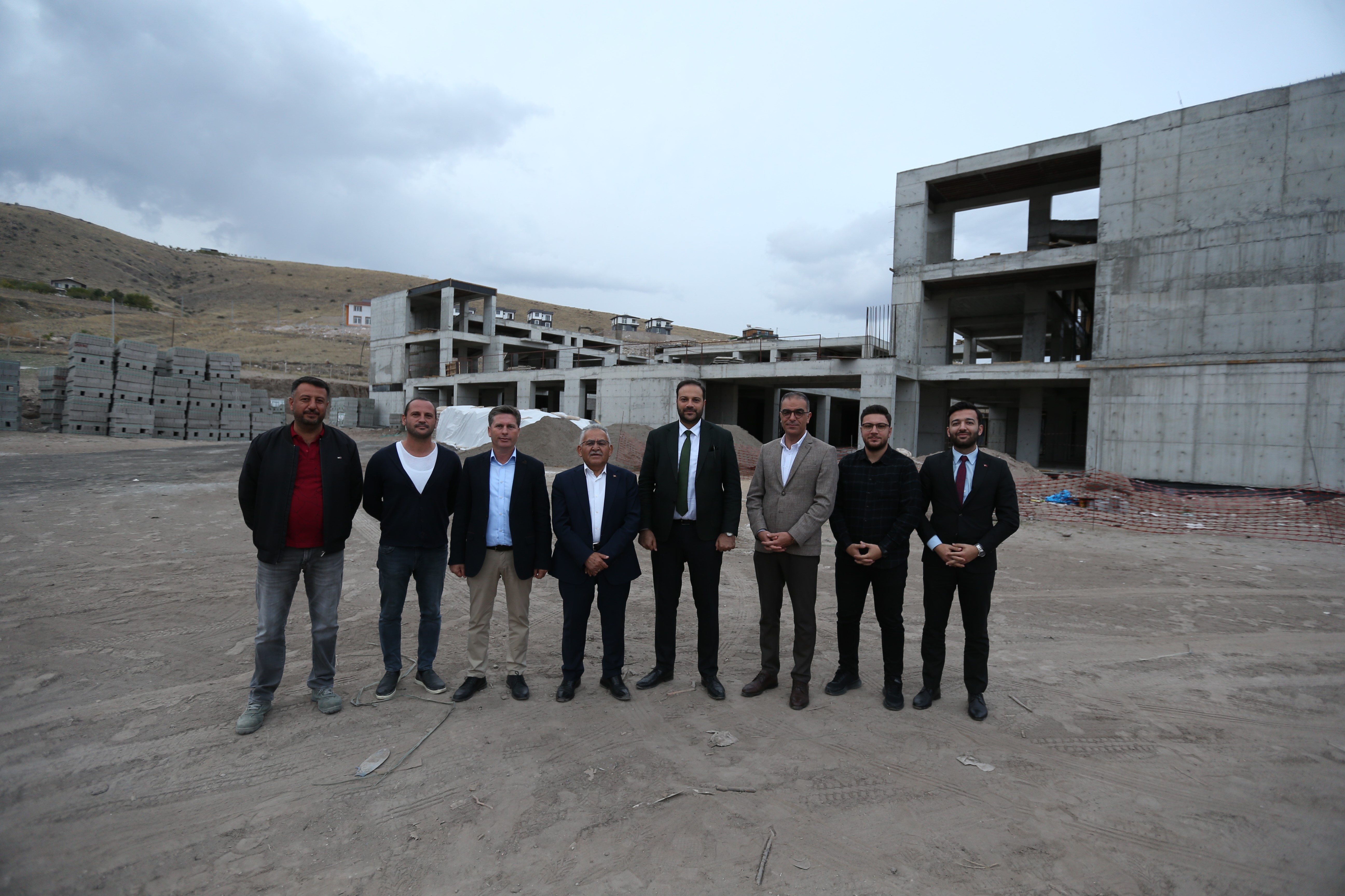 Başkan Büyükkılıç, Yeşilay Uyuşturucuyla Mücadele Rehabilitasyon Merkezi'ni İnceledi!