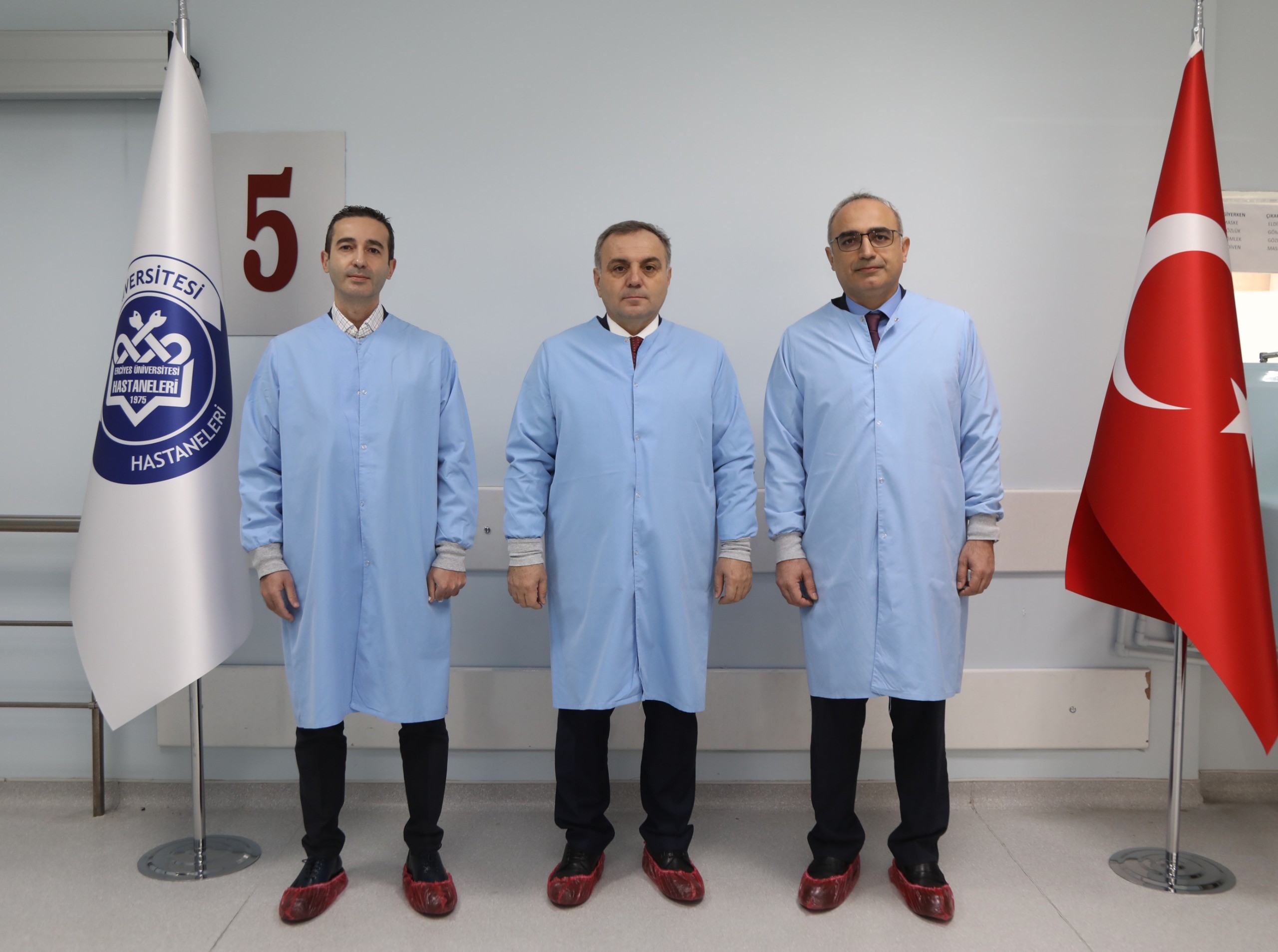 ERÜ Tıp Fakültesi’nde robotik teknoloji ile ilk ameliyat yapıldı!