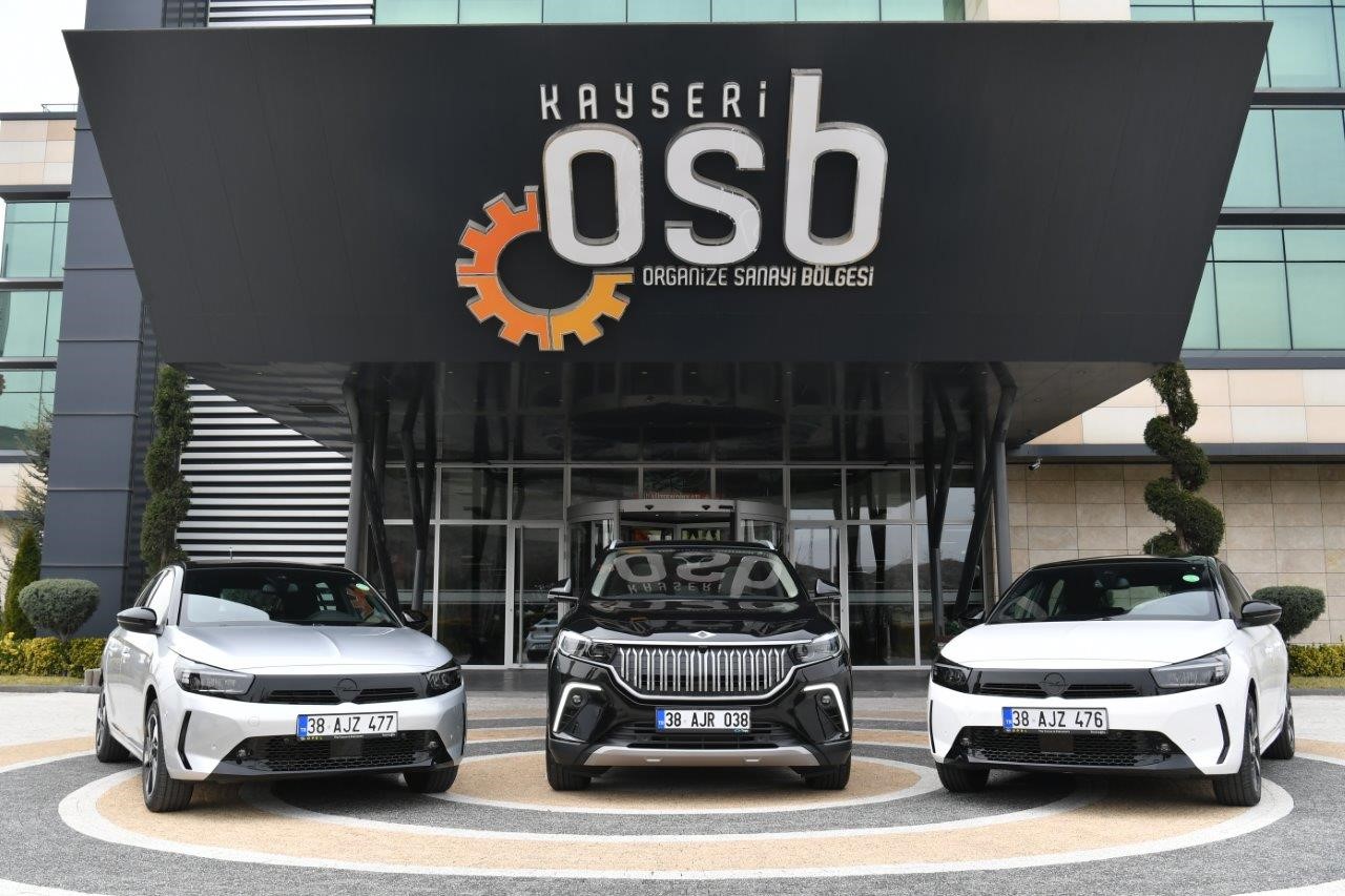 Kayseri OSB araç filosuna 3 yeni elektrikli araç katıldı!