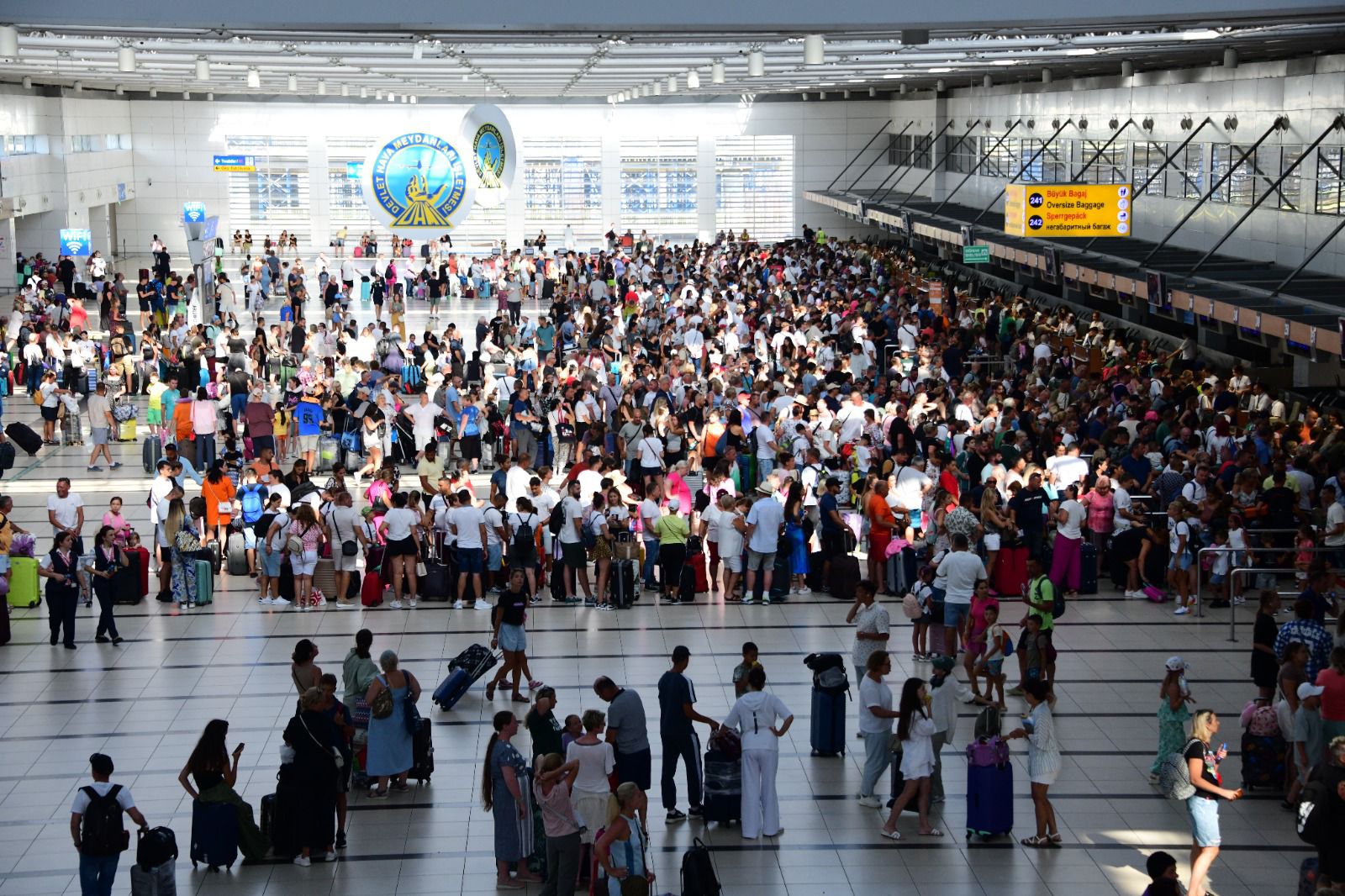 Havayollarında Rekor Kırıldı: Yolcu Trafiği Yüzde 53,7 Arttı!