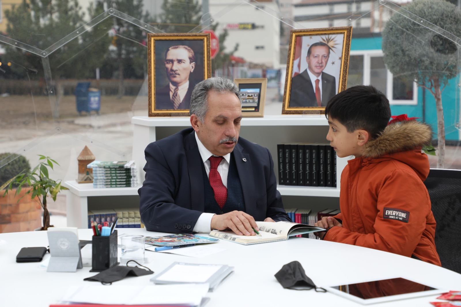 Şeffaf Odada Başkanla Baş Başa Uygulaması Talas'ta 120. Buluşmayı Gerçekleştirdi!