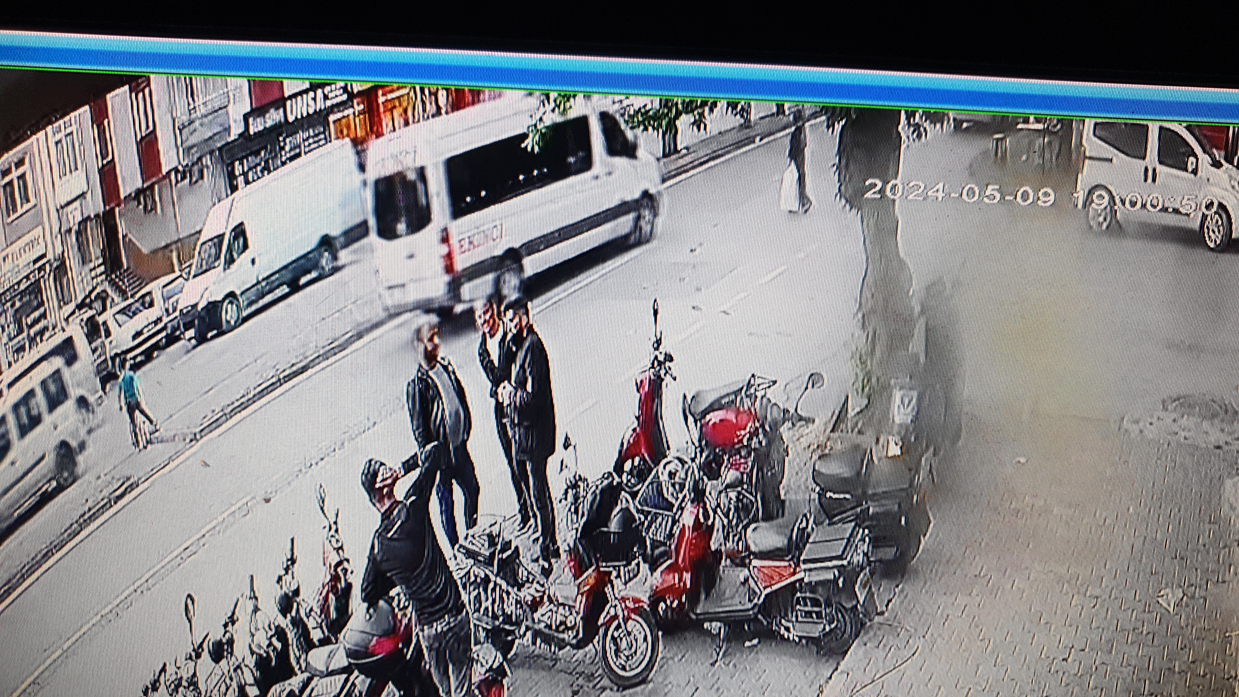 İşçi servisinin çarptığı bisikletli çocuk hayatını kaybetti!