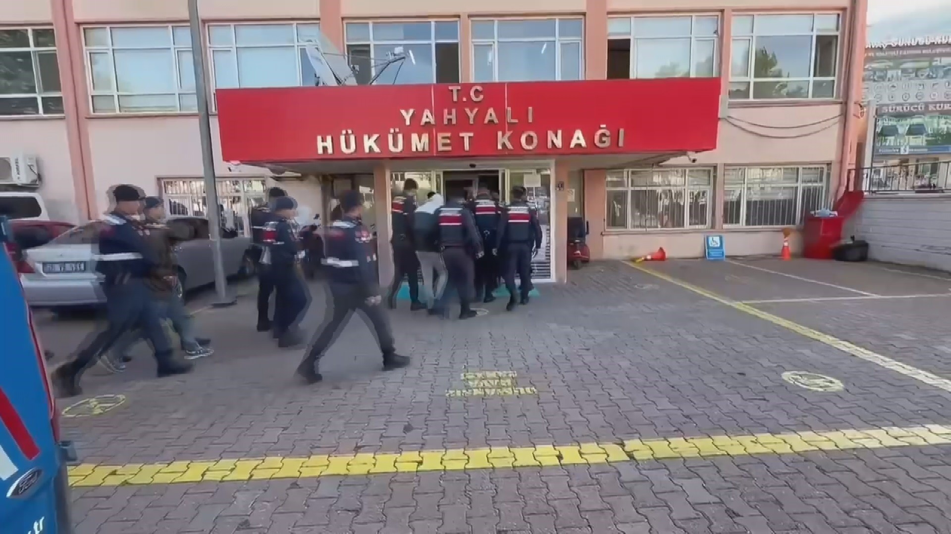 Jandarmadan ‘Narkogüç Operasyonu’: 10 gözaltı!