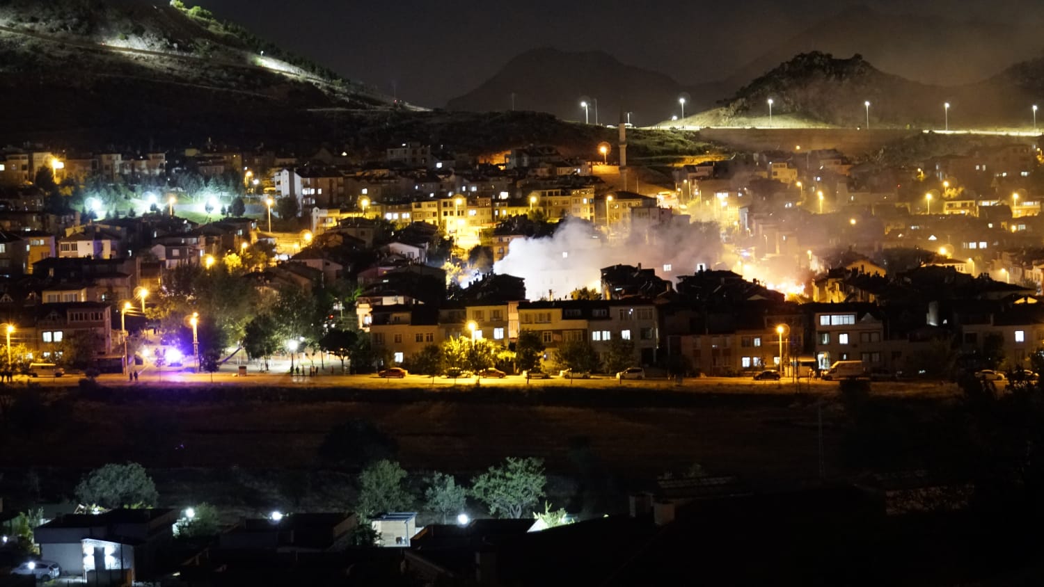 Kayseri Danişmentgazi Mahallesi Yangın Yerine Döndü!