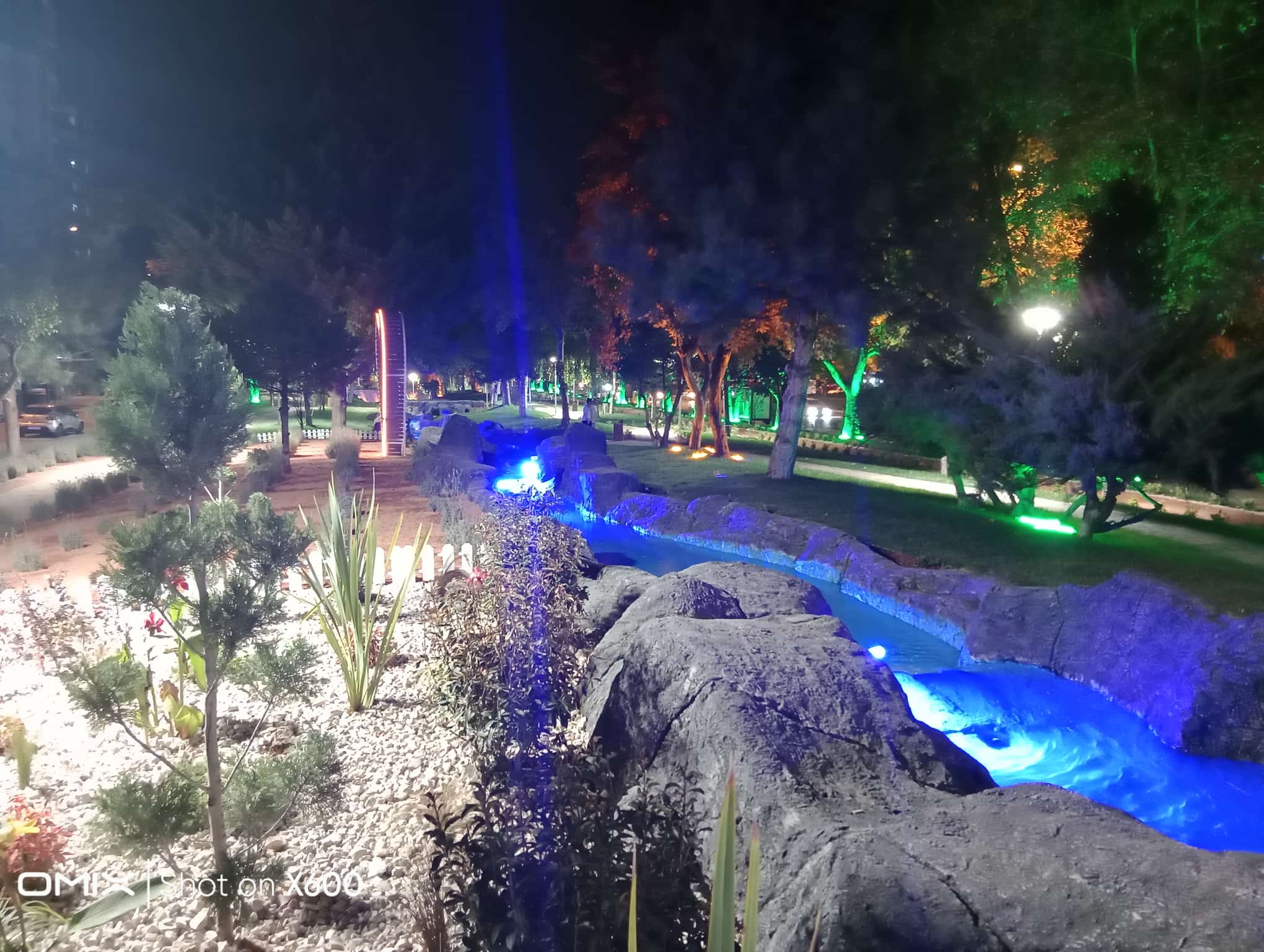 Kayseri’de Aynı Cadde Üzerindeki AK Partili İki Belediye Arasındaki Hizmet Farkı Dikkat Çekiyor!