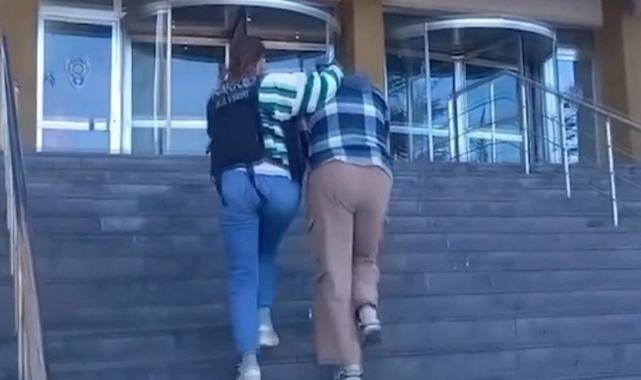 Mide ve bağırsağından uyuşturucu çıktı!
