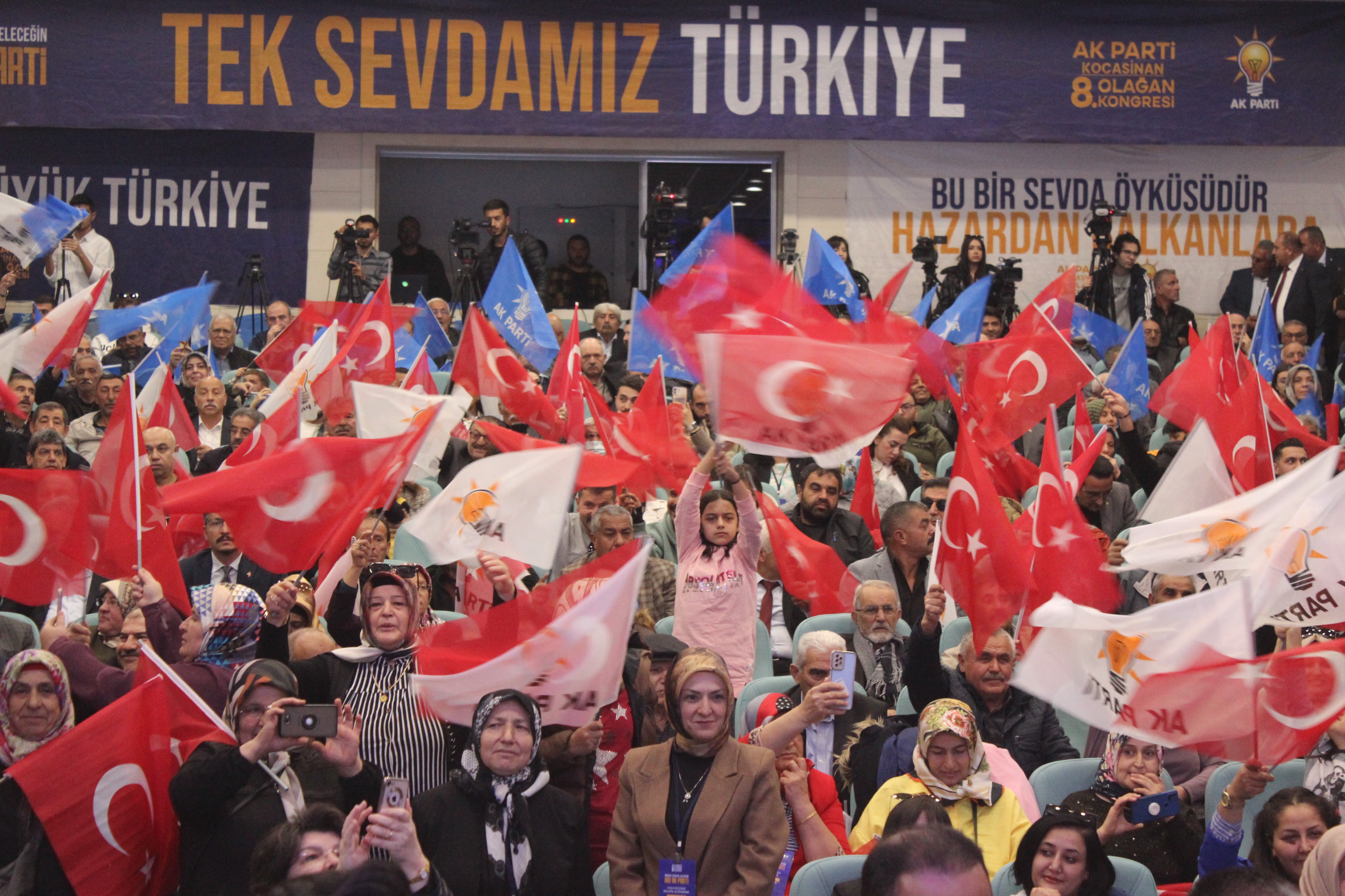 AK Parti Genel Başkan Vekili Elitaş: “Vatandaş 31 Mart seçimlerindeki yanlış tercihlerinden dolayı rahatsız olduğunu göstermeye başlıyor”
