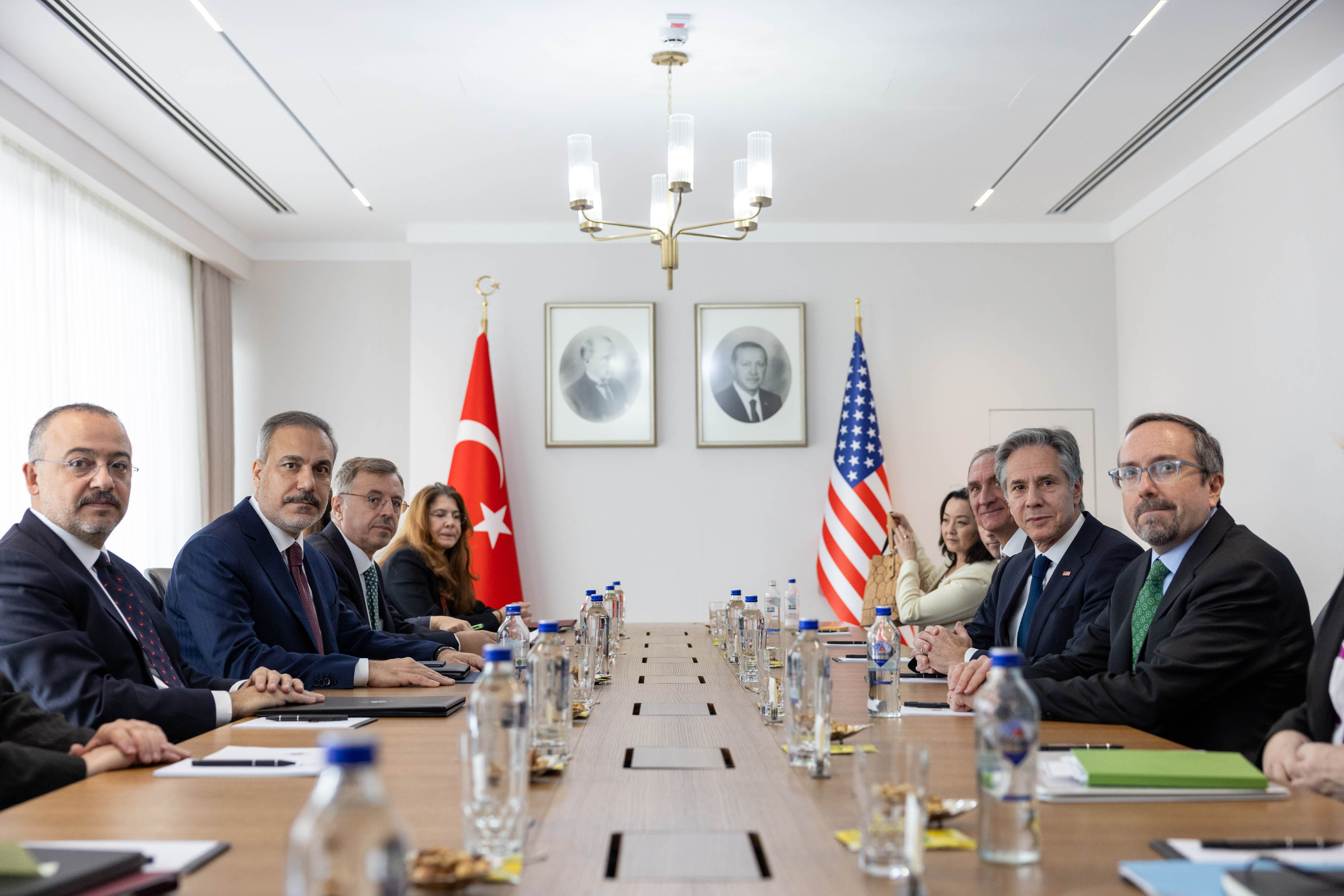 Bakan Fidan, ABD Dışişleri Bakanı Blinken ile bir araya geldi!