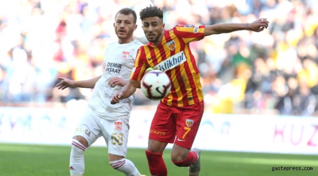 Kayserispor, Sivasspor'u Evinde 2-0 Mağlup Etti