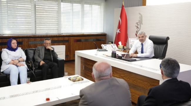 Hizmetlerinizi Takdirle İzliyoruz