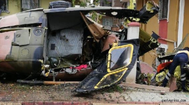 Sancaktepe'de Askeri Helikopter Düştü! İşte Olay Yerinden İlk Görüntüler