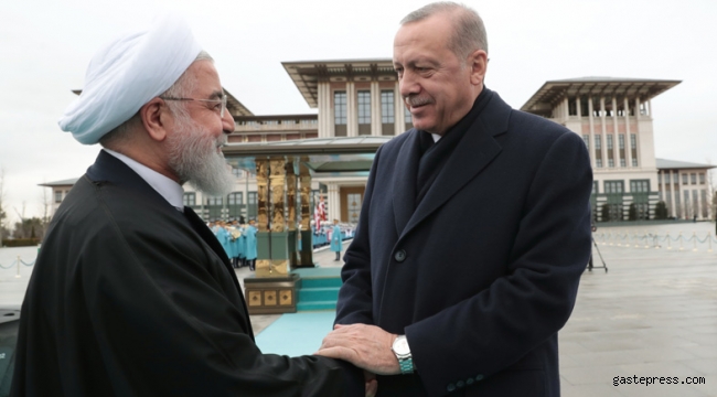 İran Cumhurbaşkanı Ruhani Cumhurbaşkanlığı Külliyesinde