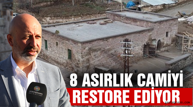 8 ASIRLIK CAMİYİ RESTORE EDİYOR