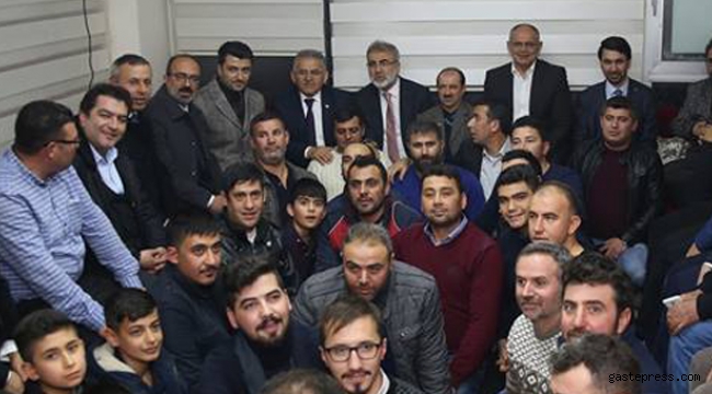 Başkan Dr. Memduh Büyükkılıç, Akşam Oturmalarında