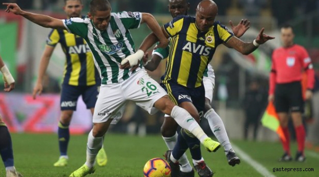 Fenerbahçe ligde ikinci yarıya bir puanla başladı