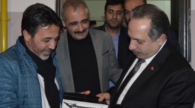 Mustafa YALÇIN Milliyetçi Hareket  Partisi İlçe Teşkilatını Ziyaret Etti