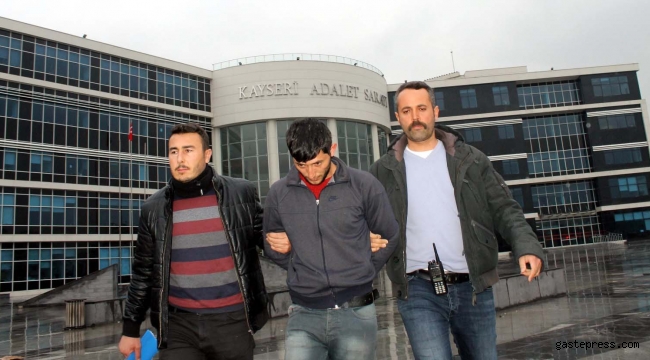 155' ARADI BAKIN KİMLERE HAKARET ETTİ