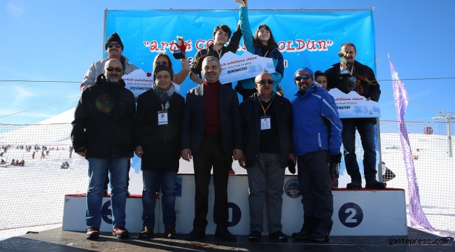 GAZETECİLER ERCİYES’TE BULUŞTU