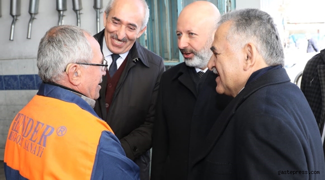 Memduh Başkandan Yeni Sanayi esnafını ziyaret