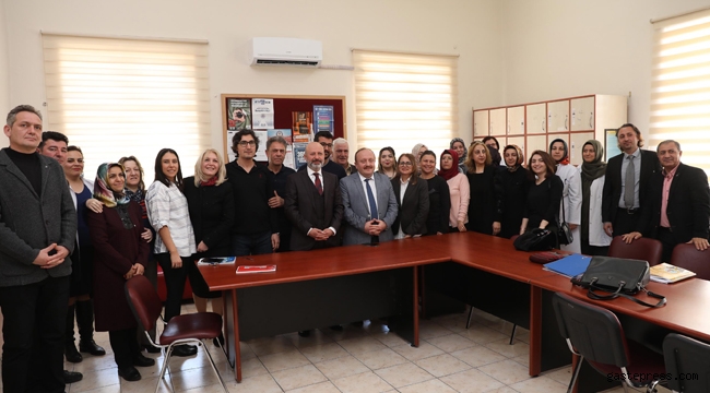Başkan Çolakbayrakdar, liselilerle bir araya geldi