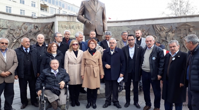 ÇANAKKALE´Yİ GEÇİLMEZ KILAN KARARLILIĞIMIZDIR