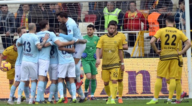 Medipol Başakşehir, Yeni Malatyaspor'u rahat geçti