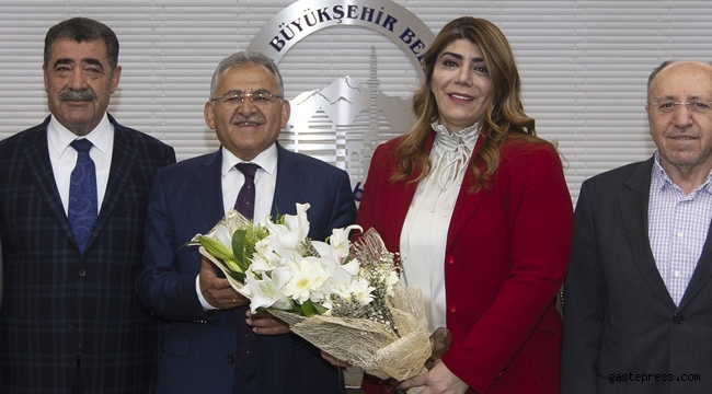 Başkan Büyükkılıç’a Hayırlı Olsun Ziyaretleri