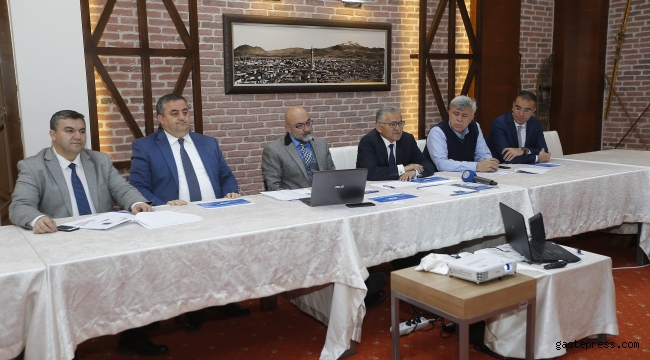 Başkan Büyükkılıç, Erciyes’te değerlendirme toplantısı yaptı