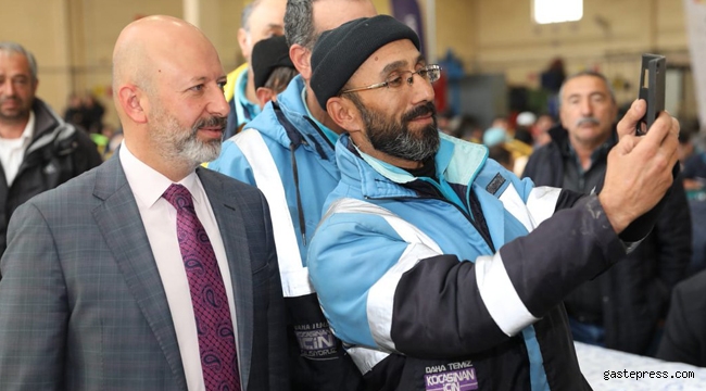 Başkan Çolakbayrakdar, saha çalışanlarına teşekkür etti