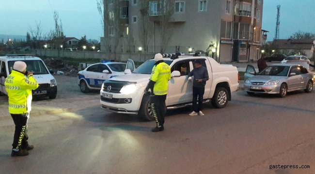 Kayseri'de 100 polisle asayiş uygulaması