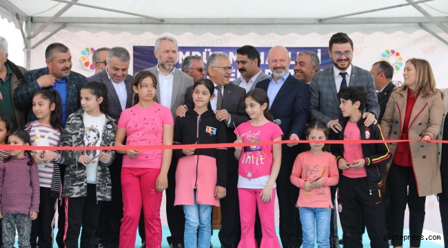 Kocasinan Belediyesi'nden Zümrüt'e Modern Pazar Yeri