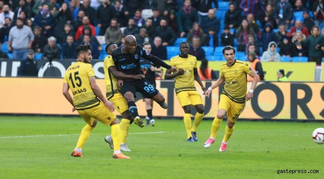 Trabzonspor Evinde Evkur Yeni Malatyaspor'u Yendi, 5'te 5 Yaptı