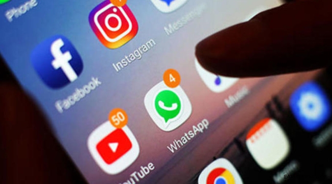 Instagram ve Whatsapp'a kısa süreliğine erişim sağlanamadı. Sosyal medya çöktü mü?