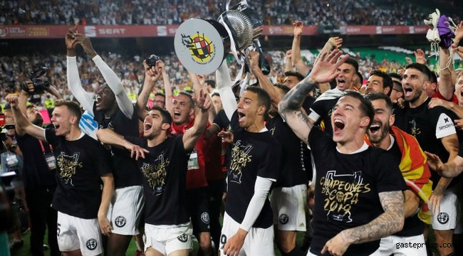 İspanya Kral Kupası'nın sahibi Valencia oldu
