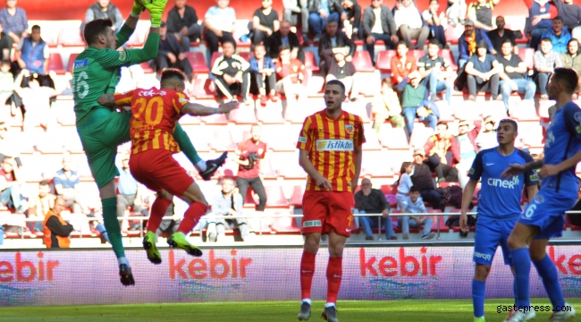 İstikbal Mobilya Kayserispor - Kasımpaşa: 2-1  