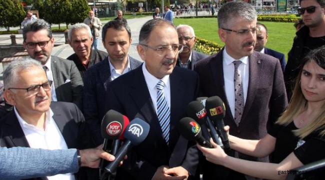 Yeni bir parti kurmak isteyen varsa buyursun kursun