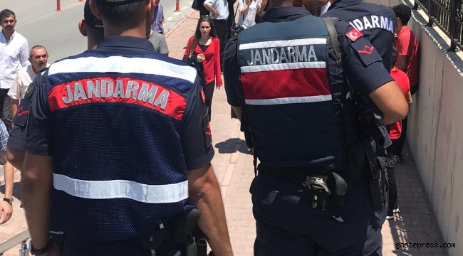 Çıplak görüntülerle şantaj ve cinsel istismara 30 yıl hapis istemi