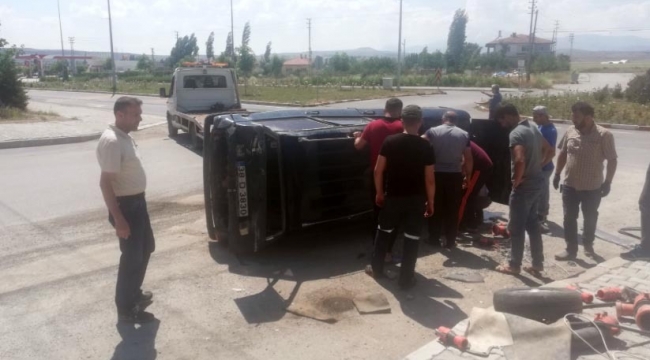 kayseri tomarza ilcesinde trafik kazasi 1 yarali gundem haberi bizden alin