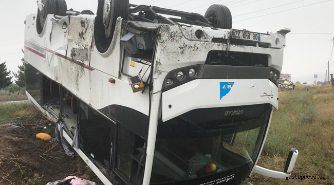 Nevşehir'de tur midibüsü devrildi: 27 yaralı