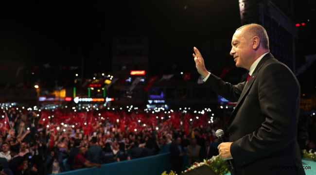 TÜRKİYE ÇATIŞMALARIN ORTASINDA BİR HUZUR ADASIDIR