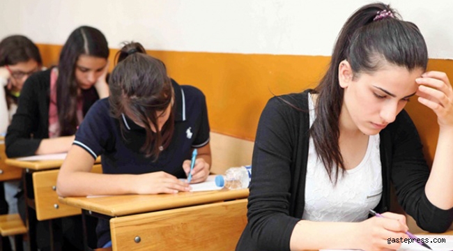 Üniversite sınavında 2. gün heyecanı başladı