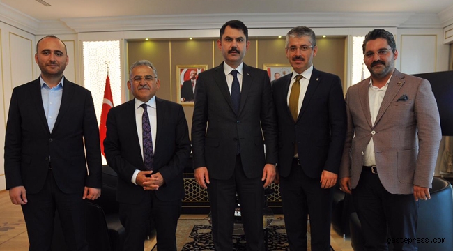 Başkan Büyükkılıç, Bakan Kurum ile görüştü! 