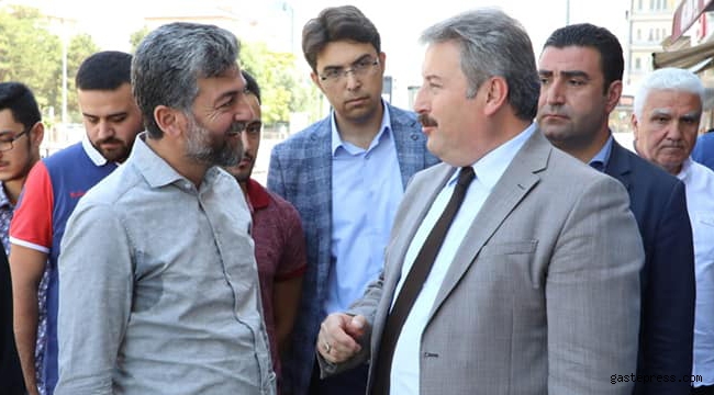 Başkan Dr. Palancıoğlu, Tacettinveli Semt Esnafını Ziyaret Etti!
