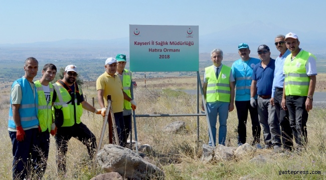 Kayseri Sağlık Müdürlüğü Hatıra Ormanına Sahip Çıkıyor