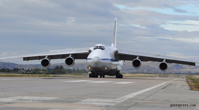 S-400'lerle ilgili son dakika gelişmesi 6. Uçak Mürted'e indi!