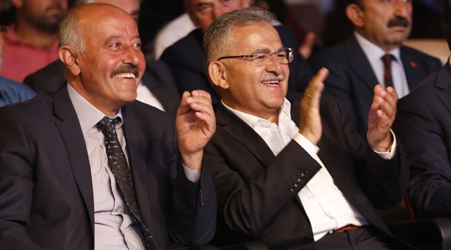 Başkan Büyükkılıç, Özvatan ilçesinde gerçekleştirilen festivale katıldı!