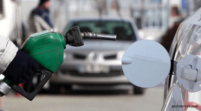 Motorin ve benzine indirim geldi! 