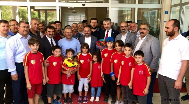 Şaban Çopuroğlu ve Ekibi Özvatan'da