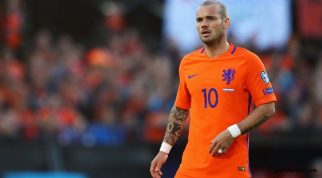 Wesley Sneijder aktif futbolu bıraktığını açıkladı!